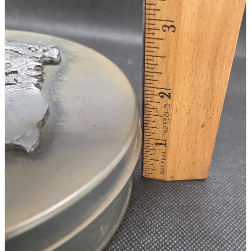 Vintage METZKE Round Silver Metal Tin With Pewter Santa Lid 5